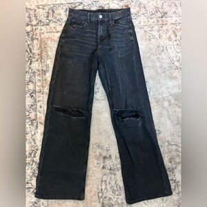 American Eagle women’s Black ripped jeans